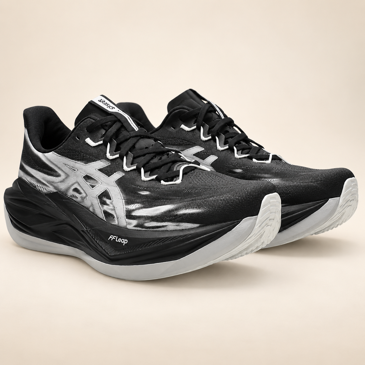 ASICS Superblast 3 Black/Silver — angled pair studio view